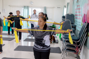 โครงการพัฒนาศักยภาพผู้สูงอายุให้ได้รับการเสริมสร้างและดูแลสุขภาวะแบบมีส่วนร่วม จังหวัดลพบุรี ในพื้นที่ อบต.เขาสมอคอน