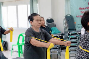 โครงการพัฒนาศักยภาพผู้สูงอายุให้ได้รับการเสริมสร้างและดูแลสุขภาวะแบบมีส่วนร่วม จังหวัดลพบุรี ในพื้นที่ อบต.เขาสมอคอน