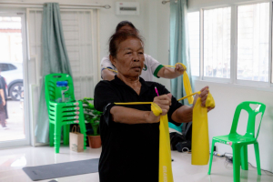 โครงการพัฒนาศักยภาพผู้สูงอายุให้ได้รับการเสริมสร้างและดูแลสุขภาวะแบบมีส่วนร่วม จังหวัดลพบุรี ในพื้นที่ อบต.เขาสมอคอน