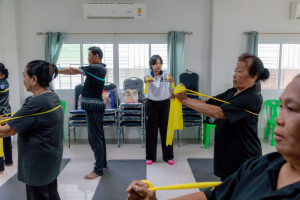 โครงการพัฒนาศักยภาพผู้สูงอายุให้ได้รับการเสริมสร้างและดูแลสุขภาวะแบบมีส่วนร่วม จังหวัดลพบุรี ในพื้นที่ อบต.เขาสมอคอน