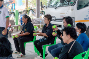 โครงการพัฒนาศักยภาพผู้สูงอายุให้ได้รับการเสริมสร้างและดูแลสุขภาวะแบบมีส่วนร่วม จังหวัดลพบุรี ในพื้นที่ อบต.เขาสมอคอน