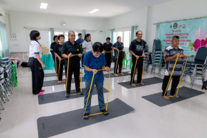 โครงการพัฒนาศักยภาพผู้สูงอายุให้ได้รับการเสริมสร้างและดูแลสุขภาวะแบบมีส่วนร่วม จังหวัดลพบุรี ในพื้นที่ อบต.เขาสมอคอน