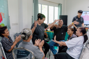 โครงการพัฒนาศักยภาพผู้สูงอายุให้ได้รับการเสริมสร้างและดูแลสุขภาวะแบบมีส่วนร่วม จังหวัดลพบุรี ในพื้นที่ อบต.เขาสมอคอน