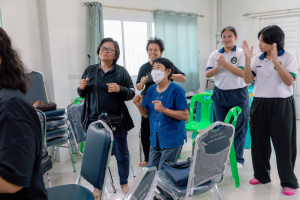 โครงการพัฒนาศักยภาพผู้สูงอายุให้ได้รับการเสริมสร้างและดูแลสุขภาวะแบบมีส่วนร่วม จังหวัดลพบุรี ในพื้นที่ อบต.เขาสมอคอน