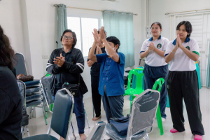 โครงการพัฒนาศักยภาพผู้สูงอายุให้ได้รับการเสริมสร้างและดูแลสุขภาวะแบบมีส่วนร่วม จังหวัดลพบุรี ในพื้นที่ อบต.เขาสมอคอน