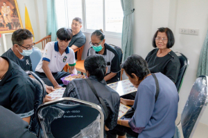 โครงการพัฒนาศักยภาพผู้สูงอายุให้ได้รับการเสริมสร้างและดูแลสุขภาวะแบบมีส่วนร่วม จังหวัดลพบุรี ในพื้นที่ อบต.เขาสมอคอน
