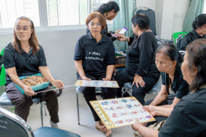 โครงการพัฒนาศักยภาพผู้สูงอายุให้ได้รับการเสริมสร้างและดูแลสุขภาวะแบบมีส่วนร่วม จังหวัดลพบุรี ในพื้นที่ อบต.เขาสมอคอน