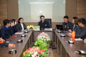 โครงการอบรมเชิงปฏิบัติการเพื่อพัฒนาครูให้ขับเคลื่อนนักเรียนให้มีความฉลาดรู้ ตามรูปแบบนวัตกรรมหลักสูตรและการจัดการเรียนรู้เพื่อเสริมสร้างคุณลักษณะ 4 ประการ และศึกษาดูงานสถานศึกษาต้นแบบในการจัดการเรียนการสอน ให้แก่ครูโรงเรียนสาธิตมหาวิทยาลัยราชภัฏเทพสตรี