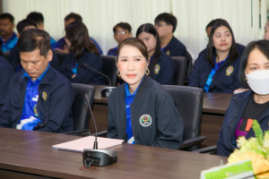 โครงการอบรมเชิงปฏิบัติการเพื่อพัฒนาครูให้ขับเคลื่อนนักเรียนให้มีความฉลาดรู้ ตามรูปแบบนวัตกรรมหลักสูตรและการจัดการเรียนรู้เพื่อเสริมสร้างคุณลักษณะ 4 ประการ และศึกษาดูงานสถานศึกษาต้นแบบในการจัดการเรียนการสอน ให้แก่ครูโรงเรียนสาธิตมหาวิทยาลัยราชภัฏเทพสตรี