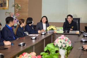 โครงการอบรมเชิงปฏิบัติการเพื่อพัฒนาครูให้ขับเคลื่อนนักเรียนให้มีความฉลาดรู้ ตามรูปแบบนวัตกรรมหลักสูตรและการจัดการเรียนรู้เพื่อเสริมสร้างคุณลักษณะ 4 ประการ และศึกษาดูงานสถานศึกษาต้นแบบในการจัดการเรียนการสอน ให้แก่ครูโรงเรียนสาธิตมหาวิทยาลัยราชภัฏเทพสตรี