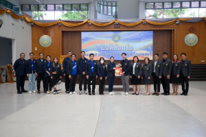 โครงการอบรมเชิงปฏิบัติการเพื่อพัฒนาครูให้ขับเคลื่อนนักเรียนให้มีความฉลาดรู้ ตามรูปแบบนวัตกรรมหลักสูตรและการจัดการเรียนรู้เพื่อเสริมสร้างคุณลักษณะ 4 ประการ และศึกษาดูงานสถานศึกษาต้นแบบในการจัดการเรียนการสอน ให้แก่ครูโรงเรียนสาธิตมหาวิทยาลัยราชภัฏเทพสตรี