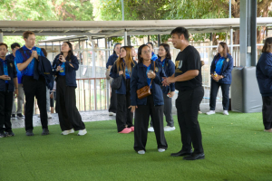 โครงการอบรมเชิงปฏิบัติการเพื่อพัฒนาครูให้ขับเคลื่อนนักเรียนให้มีความฉลาดรู้ ตามรูปแบบนวัตกรรมหลักสูตรและการจัดการเรียนรู้เพื่อเสริมสร้างคุณลักษณะ 4 ประการ และศึกษาดูงานสถานศึกษาต้นแบบในการจัดการเรียนการสอน ให้แก่ครูโรงเรียนสาธิตมหาวิทยาลัยราชภัฏเทพสตรี