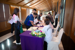 โครงการอบรมเชิงปฏิบัติการเพื่อพัฒนาครูให้ขับเคลื่อนนักเรียนให้มีความฉลาดรู้ ตามรูปแบบนวัตกรรมหลักสูตรและการจัดการเรียนรู้เพื่อเสริมสร้างคุณลักษณะ 4 ประการ และศึกษาดูงานสถานศึกษาต้นแบบในการจัดการเรียนการสอน ให้แก่ครูโรงเรียนสาธิตมหาวิทยาลัยราชภัฏเทพสตรี