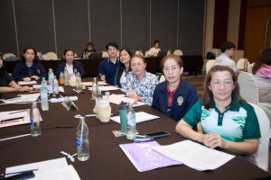 โครงการอบรมเชิงปฏิบัติการเพื่อพัฒนาครูให้ขับเคลื่อนนักเรียนให้มีความฉลาดรู้ ตามรูปแบบนวัตกรรมหลักสูตรและการจัดการเรียนรู้เพื่อเสริมสร้างคุณลักษณะ 4 ประการ และศึกษาดูงานสถานศึกษาต้นแบบในการจัดการเรียนการสอน ให้แก่ครูโรงเรียนสาธิตมหาวิทยาลัยราชภัฏเทพสตรี