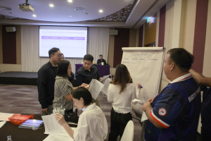 โครงการอบรมเชิงปฏิบัติการเพื่อพัฒนาครูให้ขับเคลื่อนนักเรียนให้มีความฉลาดรู้ ตามรูปแบบนวัตกรรมหลักสูตรและการจัดการเรียนรู้เพื่อเสริมสร้างคุณลักษณะ 4 ประการ และศึกษาดูงานสถานศึกษาต้นแบบในการจัดการเรียนการสอน ให้แก่ครูโรงเรียนสาธิตมหาวิทยาลัยราชภัฏเทพสตรี