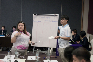 โครงการอบรมเชิงปฏิบัติการเพื่อพัฒนาครูให้ขับเคลื่อนนักเรียนให้มีความฉลาดรู้ ตามรูปแบบนวัตกรรมหลักสูตรและการจัดการเรียนรู้เพื่อเสริมสร้างคุณลักษณะ 4 ประการ และศึกษาดูงานสถานศึกษาต้นแบบในการจัดการเรียนการสอน ให้แก่ครูโรงเรียนสาธิตมหาวิทยาลัยราชภัฏเทพสตรี