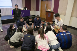 โครงการอบรมเชิงปฏิบัติการเพื่อพัฒนาครูให้ขับเคลื่อนนักเรียนให้มีความฉลาดรู้ ตามรูปแบบนวัตกรรมหลักสูตรและการจัดการเรียนรู้เพื่อเสริมสร้างคุณลักษณะ 4 ประการ และศึกษาดูงานสถานศึกษาต้นแบบในการจัดการเรียนการสอน ให้แก่ครูโรงเรียนสาธิตมหาวิทยาลัยราชภัฏเทพสตรี