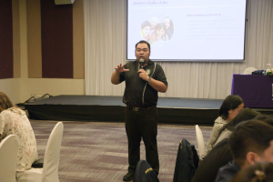 โครงการอบรมเชิงปฏิบัติการเพื่อพัฒนาครูให้ขับเคลื่อนนักเรียนให้มีความฉลาดรู้ ตามรูปแบบนวัตกรรมหลักสูตรและการจัดการเรียนรู้เพื่อเสริมสร้างคุณลักษณะ 4 ประการ และศึกษาดูงานสถานศึกษาต้นแบบในการจัดการเรียนการสอน ให้แก่ครูโรงเรียนสาธิตมหาวิทยาลัยราชภัฏเทพสตรี