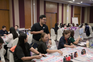 โครงการอบรมเชิงปฏิบัติการเพื่อพัฒนาครูให้ขับเคลื่อนนักเรียนให้มีความฉลาดรู้ ตามรูปแบบนวัตกรรมหลักสูตรและการจัดการเรียนรู้เพื่อเสริมสร้างคุณลักษณะ 4 ประการ และศึกษาดูงานสถานศึกษาต้นแบบในการจัดการเรียนการสอน ให้แก่ครูโรงเรียนสาธิตมหาวิทยาลัยราชภัฏเทพสตรี