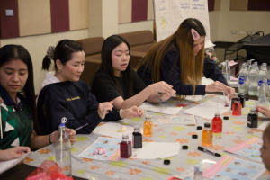 โครงการอบรมเชิงปฏิบัติการเพื่อพัฒนาครูให้ขับเคลื่อนนักเรียนให้มีความฉลาดรู้ ตามรูปแบบนวัตกรรมหลักสูตรและการจัดการเรียนรู้เพื่อเสริมสร้างคุณลักษณะ 4 ประการ และศึกษาดูงานสถานศึกษาต้นแบบในการจัดการเรียนการสอน ให้แก่ครูโรงเรียนสาธิตมหาวิทยาลัยราชภัฏเทพสตรี