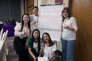 โครงการอบรมเชิงปฏิบัติการเพื่อพัฒนาครูให้ขับเคลื่อนนักเรียนให้มีความฉลาดรู้ ตามรูปแบบนวัตกรรมหลักสูตรและการจัดการเรียนรู้เพื่อเสริมสร้างคุณลักษณะ 4 ประการ และศึกษาดูงานสถานศึกษาต้นแบบในการจัดการเรียนการสอน ให้แก่ครูโรงเรียนสาธิตมหาวิทยาลัยราชภัฏเทพสตรี