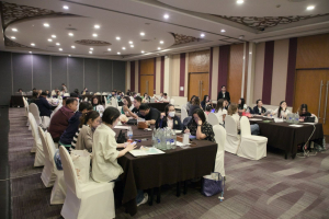 โครงการอบรมเชิงปฏิบัติการเพื่อพัฒนาครูให้ขับเคลื่อนนักเรียนให้มีความฉลาดรู้ ตามรูปแบบนวัตกรรมหลักสูตรและการจัดการเรียนรู้เพื่อเสริมสร้างคุณลักษณะ 4 ประการ และศึกษาดูงานสถานศึกษาต้นแบบในการจัดการเรียนการสอน ให้แก่ครูโรงเรียนสาธิตมหาวิทยาลัยราชภัฏเทพสตรี