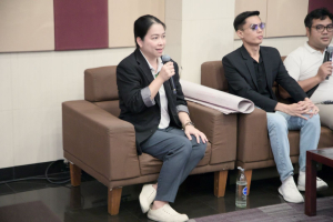 โครงการอบรมเชิงปฏิบัติการเพื่อพัฒนาครูให้ขับเคลื่อนนักเรียนให้มีความฉลาดรู้ ตามรูปแบบนวัตกรรมหลักสูตรและการจัดการเรียนรู้เพื่อเสริมสร้างคุณลักษณะ 4 ประการ และศึกษาดูงานสถานศึกษาต้นแบบในการจัดการเรียนการสอน ให้แก่ครูโรงเรียนสาธิตมหาวิทยาลัยราชภัฏเทพสตรี