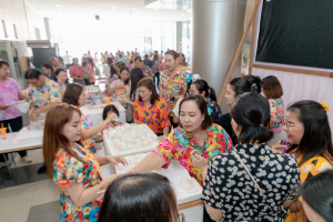 ร่วมงานทำบุญกลางบ้าน 