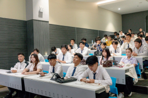 การปฐมนิเทศนักศึกษาฝึกประสบการณ์วิชาชีพครู ประจำปีการศึกษา 2569
