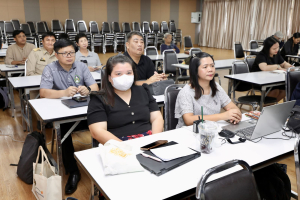 จัดอบรมพัฒนาอาจารย์คณะครุศาสตร์และคณะร่วมผลิตในหลักสูตรครุศาสตรบัณฑิต มุ่งยกระดับตามเกณฑ์คุรุสภา และ PTRU-PSF