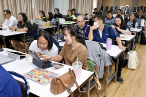 จัดอบรมพัฒนาอาจารย์คณะครุศาสตร์และคณะร่วมผลิตในหลักสูตรครุศาสตรบัณฑิต มุ่งยกระดับตามเกณฑ์คุรุสภา และ PTRU-PSF