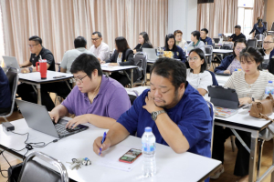 จัดอบรมพัฒนาอาจารย์คณะครุศาสตร์และคณะร่วมผลิตในหลักสูตรครุศาสตรบัณฑิต มุ่งยกระดับตามเกณฑ์คุรุสภา และ PTRU-PSF