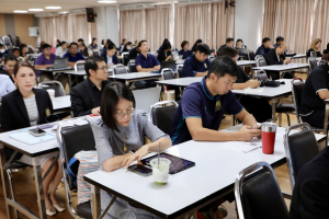 จัดอบรมพัฒนาอาจารย์คณะครุศาสตร์และคณะร่วมผลิตในหลักสูตรครุศาสตรบัณฑิต มุ่งยกระดับตามเกณฑ์คุรุสภา และ PTRU-PSF