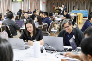 จัดอบรมพัฒนาอาจารย์คณะครุศาสตร์และคณะร่วมผลิตในหลักสูตรครุศาสตรบัณฑิต มุ่งยกระดับตามเกณฑ์คุรุสภา และ PTRU-PSF