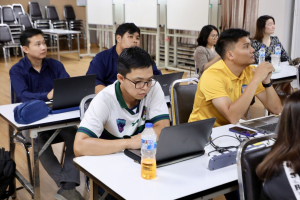 จัดอบรมพัฒนาอาจารย์คณะครุศาสตร์และคณะร่วมผลิตในหลักสูตรครุศาสตรบัณฑิต มุ่งยกระดับตามเกณฑ์คุรุสภา และ PTRU-PSF