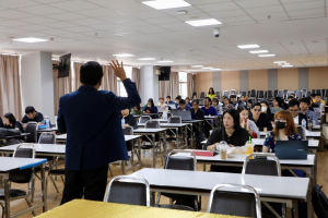 จัดอบรมพัฒนาอาจารย์คณะครุศาสตร์และคณะร่วมผลิตในหลักสูตรครุศาสตรบัณฑิต มุ่งยกระดับตามเกณฑ์คุรุสภา และ PTRU-PSF