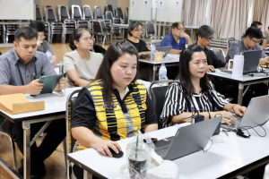 จัดอบรมพัฒนาอาจารย์คณะครุศาสตร์และคณะร่วมผลิตในหลักสูตรครุศาสตรบัณฑิต มุ่งยกระดับตามเกณฑ์คุรุสภา และ PTRU-PSF