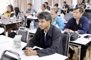 จัดอบรมพัฒนาอาจารย์คณะครุศาสตร์และคณะร่วมผลิตในหลักสูตรครุศาสตรบัณฑิต มุ่งยกระดับตามเกณฑ์คุรุสภา และ PTRU-PSF