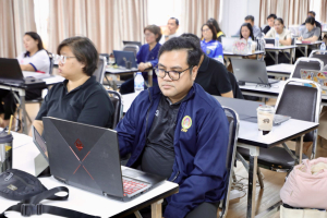 จัดอบรมพัฒนาอาจารย์คณะครุศาสตร์และคณะร่วมผลิตในหลักสูตรครุศาสตรบัณฑิต มุ่งยกระดับตามเกณฑ์คุรุสภา และ PTRU-PSF