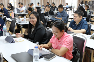 จัดอบรมพัฒนาอาจารย์คณะครุศาสตร์และคณะร่วมผลิตในหลักสูตรครุศาสตรบัณฑิต มุ่งยกระดับตามเกณฑ์คุรุสภา และ PTRU-PSF