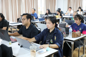 จัดอบรมพัฒนาอาจารย์คณะครุศาสตร์และคณะร่วมผลิตในหลักสูตรครุศาสตรบัณฑิต มุ่งยกระดับตามเกณฑ์คุรุสภา และ PTRU-PSF