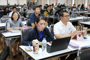 จัดอบรมพัฒนาอาจารย์คณะครุศาสตร์และคณะร่วมผลิตในหลักสูตรครุศาสตรบัณฑิต มุ่งยกระดับตามเกณฑ์คุรุสภา และ PTRU-PSF