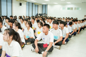 จัดโครงการส่งเสริมคุณธรรม จริยธรรมสำหรับนักศึกษาใหม่ของคณะครุศาสตร์ ประจำปีการศึกษา 2569