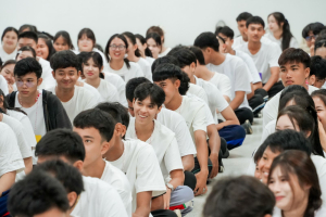 จัดโครงการส่งเสริมคุณธรรม จริยธรรมสำหรับนักศึกษาใหม่ของคณะครุศาสตร์ ประจำปีการศึกษา 2569