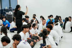 จัดโครงการส่งเสริมคุณธรรม จริยธรรมสำหรับนักศึกษาใหม่ของคณะครุศาสตร์ ประจำปีการศึกษา 2569