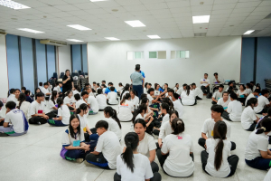จัดโครงการส่งเสริมคุณธรรม จริยธรรมสำหรับนักศึกษาใหม่ของคณะครุศาสตร์ ประจำปีการศึกษา 2569