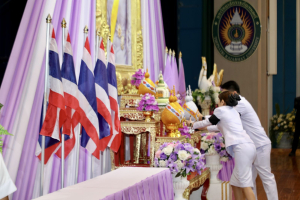 ร่วมพิธีถวายพระพรชัยมงคล เนื่องในโอกาสวันเฉลิมพระชนมพรรษา สมเด็จพระนางเจ้าฯ พระบรมราชินี