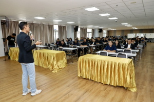 สัมมนาผู้บริหารสถานศึกษา มุ่งยกระดับความฉลาดรู้สู่โรงเรียนต้นแบบเชิงพื้นที่