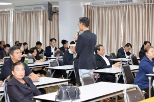 สัมมนาผู้บริหารสถานศึกษา มุ่งยกระดับความฉลาดรู้สู่โรงเรียนต้นแบบเชิงพื้นที่