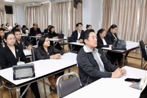 สัมมนาผู้บริหารสถานศึกษา มุ่งยกระดับความฉลาดรู้สู่โรงเรียนต้นแบบเชิงพื้นที่